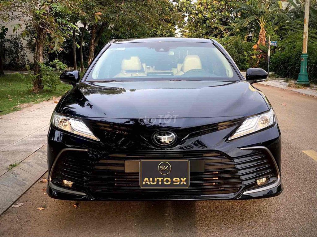 🚘 Toyota Camry 2.0Q 2022 Черная 20 000 км