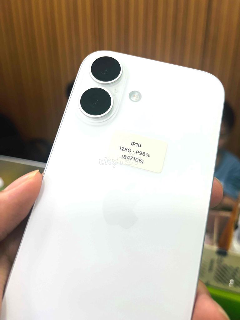 Apple iPhone 16 128GB Trắng. Mua bán Điện thoại tại Quận Ngô Quyền Hải Phòng được đăng bởi lê thanh thuỷ hình 1