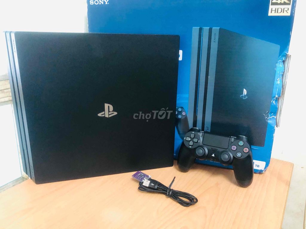 PS4 PRO 7218B 1TB FW 9.0 NHIỀU GAME FULLBOX