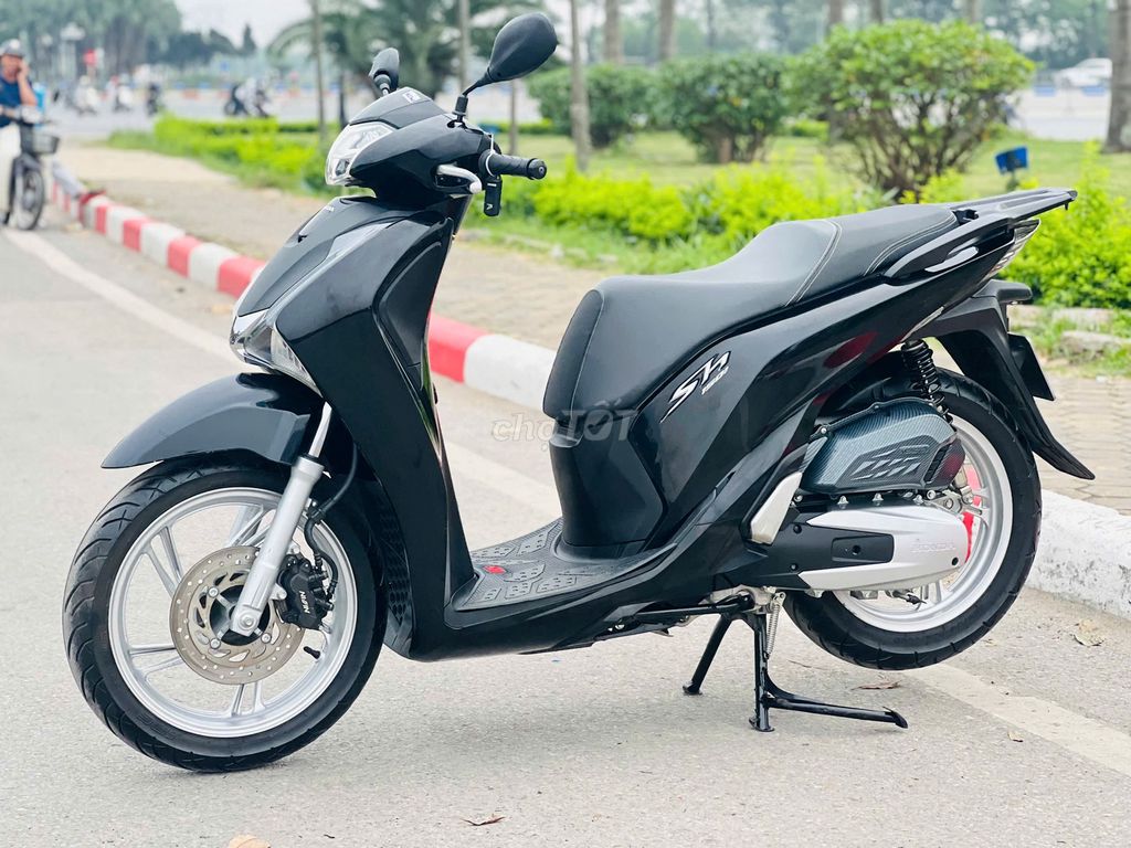 HONDA SH 125I NGUYÊN BẢN CHÍNH CHỦ GIÁO VIÊN. Mua bán Xe máy tại Quận Nam Từ Liêm Hà Nội được đăng bởi MAI HÒA hình 5