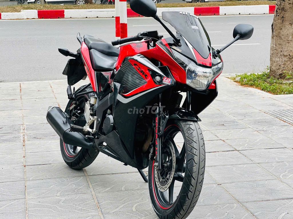 HONDA CBR 1 MẮT ĐEN ĐỎ XE ĐẸP MÁY ZIN NHẬP THÁI