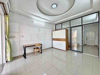 CHO THUÊ 1 PHÒNG NGỦ TÁCH BẾP BAN CÔNG ĐƯỜNG NGUYỄN SỸ SÁCH - TÂN BÌNH
