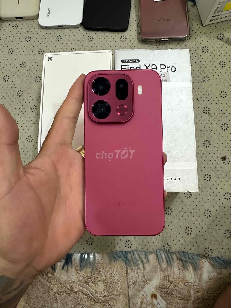 Oppo Find X9 Pro Dimensity 9500 16GB/512GB Đỏ. Mua bán Điện thoại tại Quận Tân Bình Tp Hồ Chí Minh được đăng bởi Nguyễn Thắng Mobile hình 1