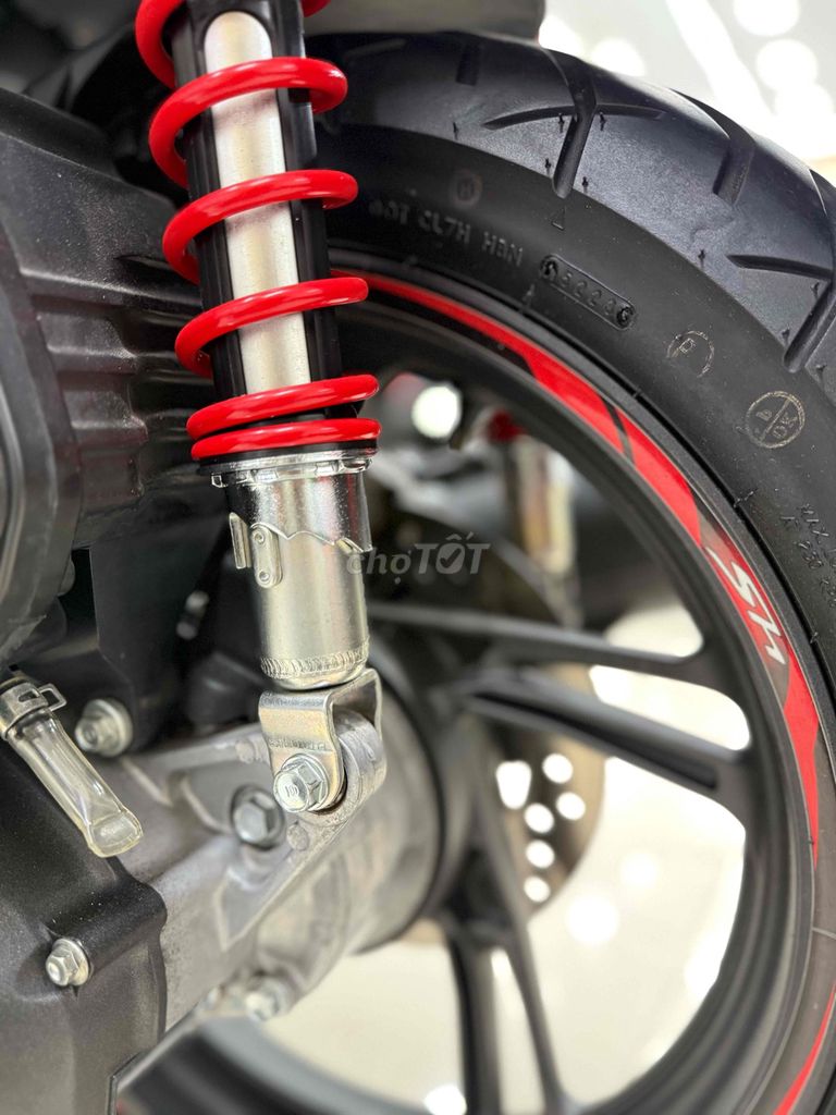 SH 160ABS cực đẹp chạy lướt vài ngàn km. Mua bán Xe máy tại Quận Thanh Khê Đà Nẵng được đăng bởi THẾ MẪN CHUYÊN XE LƯỚT CÓ BÁN TRẢ GÓP  hình 7