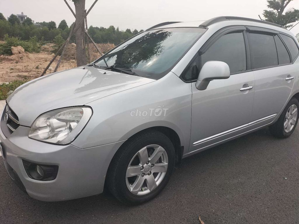 Kia Carens 2008 2.0 AT - 70000 km. Mua bán Ô tô tại Thị xã Bến Cát Bình Dương được đăng bởi tran Huy Hoang hình 1