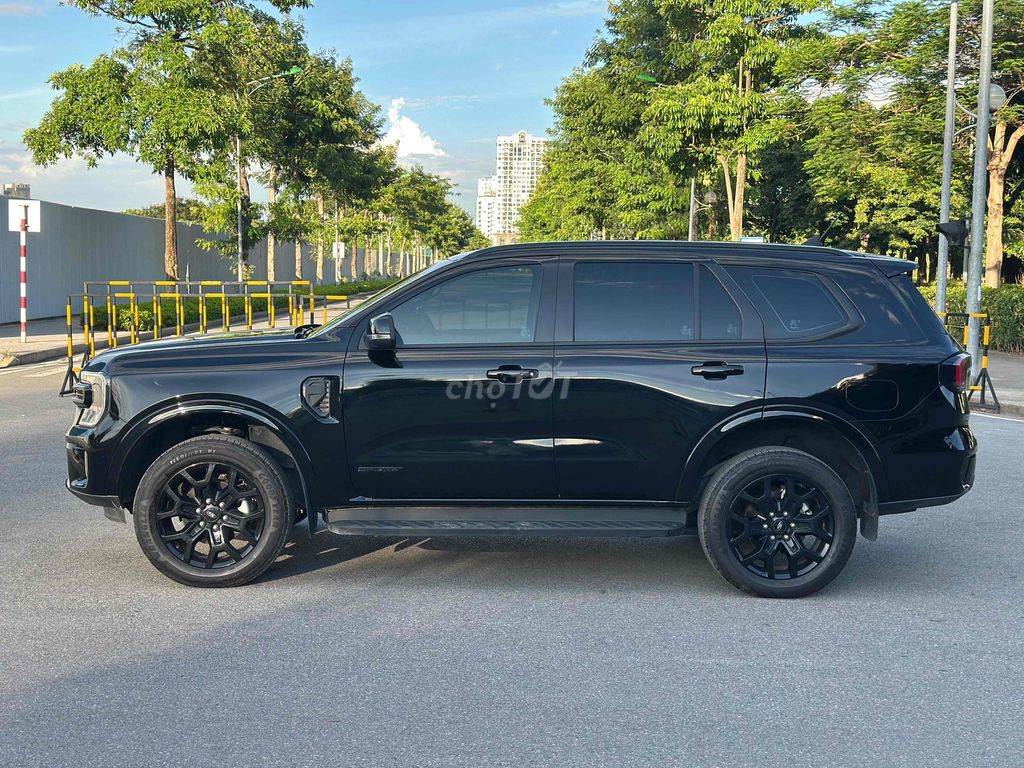 Ford Everest 2024 photo 4