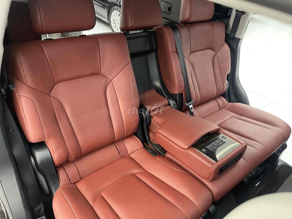 💢 LX570 sx 2019 - 57,000 km. Mua bán Ô tô tại Quận Tân Bình Tp Hồ Chí Minh được đăng bởi Nguyễn Văn Lâm hình 13