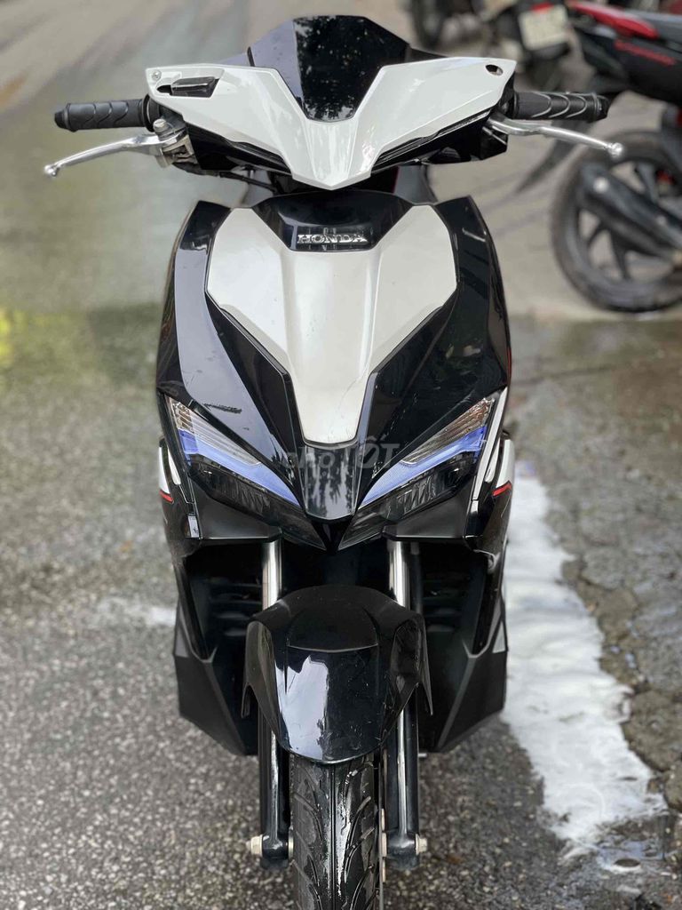 Honda Airlade 125cc dky 2020 mới 99%