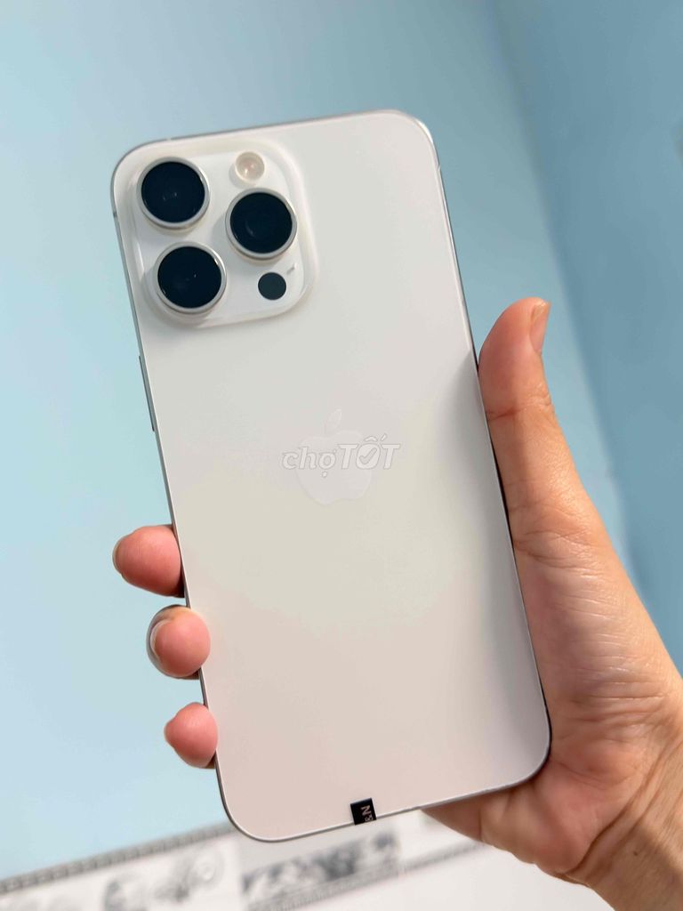Apple iPhone 15 Pro Max 256GB Trắng 99%. Mua bán Điện thoại tại Thành phố Biên Hòa Đồng Nai được đăng bởi Huỳnh  hình 1