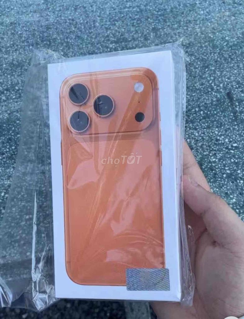 Apple iPhone 17 Pro 256GB Cam Mới. Mua bán Điện thoại tại Thành phố Thủ Đức Tp Hồ Chí Minh được đăng bởi Vũ Khánh hình 1