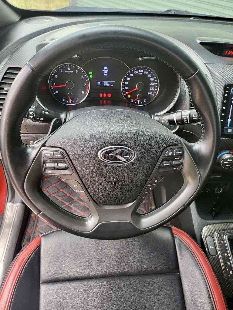 Kia K3 Đỏ 5 chỗ Số tự động 2015 2.0 full. Mua bán Ô tô tại Thành phố Biên Hòa Đồng Nai được đăng bởi Luxury AUTO  hình 2