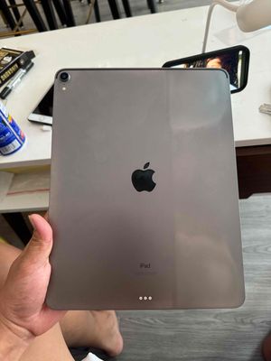 iPad Pro 12,9” 64G Gen 3 Màn hình 120hz 4 loa to r