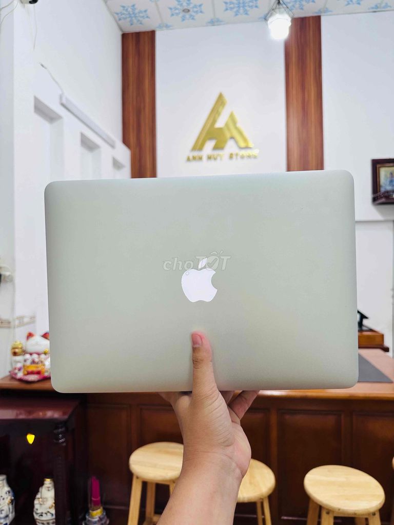 MacBook Air 2017 i5/Ram8Gb/SSD128Gb. 🤩 4.990k