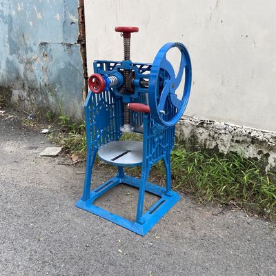 Máy bào dừa làm mứt, máy nạo dừa dừa làm mứt. Mua bán Đồ chuyên dụng, Giống nuôi trồng tại Quận Gò Vấp Tp Hồ Chí Minh được đăng bởi Điện Máy Tấn Phát