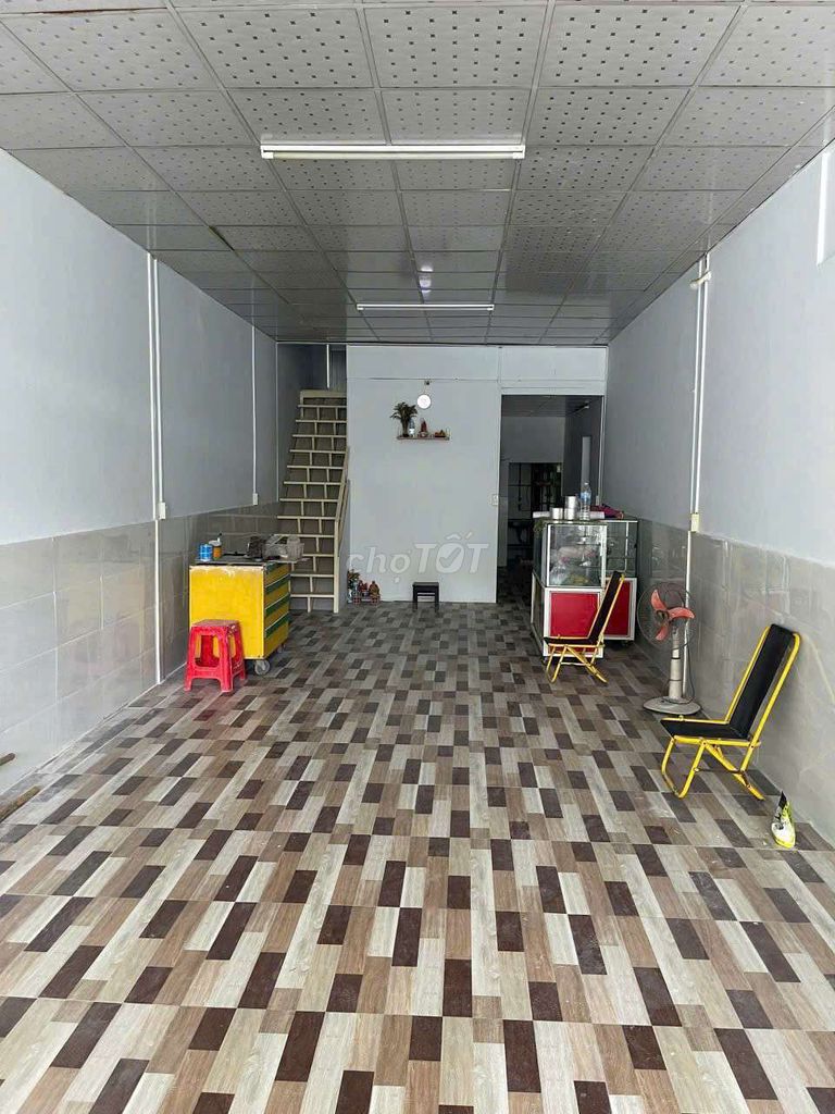 Дом целиком рядом с PiCity, район 12