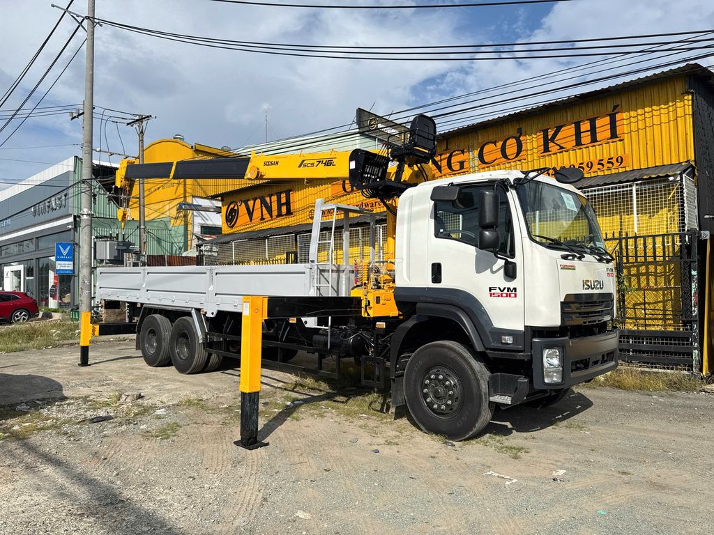Xe Tải Isuzu 3 Chân Gắn Cẩu Soosan 7 Tấn 6 khúc. Mua bán Xe tải, xe ben tại Thành phố Thuận An Bình Dương được đăng bởi Ngọc Minh hình 4