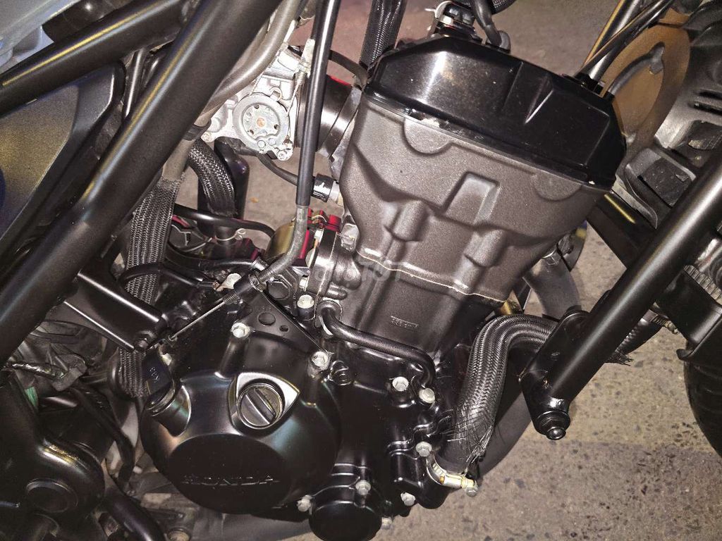 Rebel300 bản màu mới nhất hiện nay.9000km b.số 43. Mua bán Xe máy tại Quận Thanh Khê Đà Nẵng được đăng bởi Quý Moto Cycle 21 điện biên phủ Đà Nẵng hình 4
