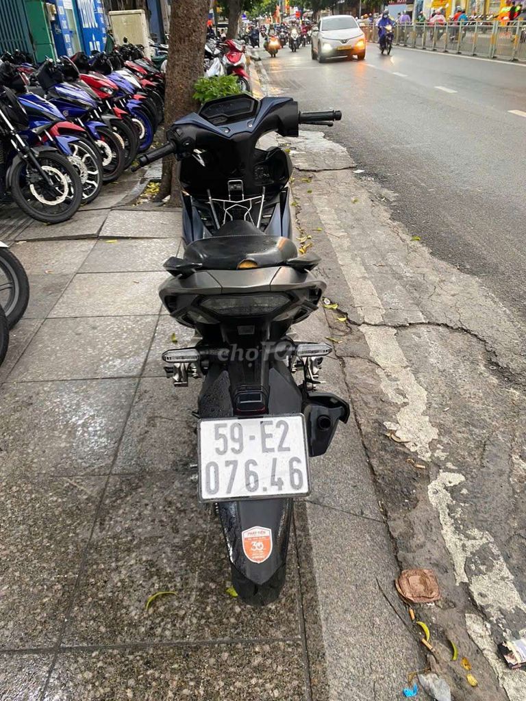 Honda Winner V2 ABS 2021 Серо-серебристый Б/у