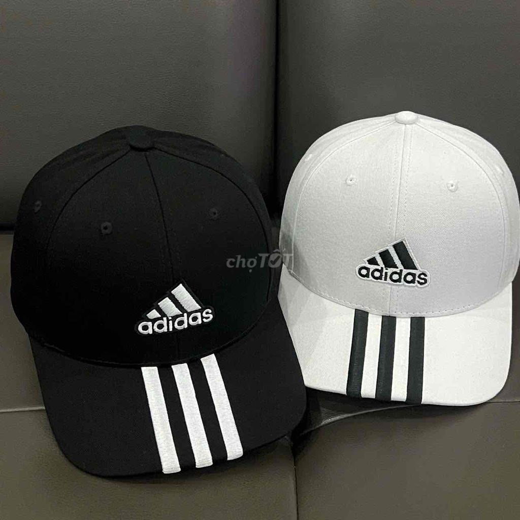 NÓN ADIDAS