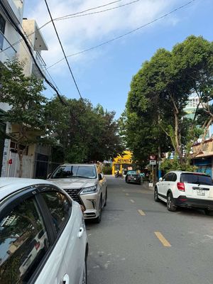 Nhà Mặt Tiền Phước Bình Quận 9