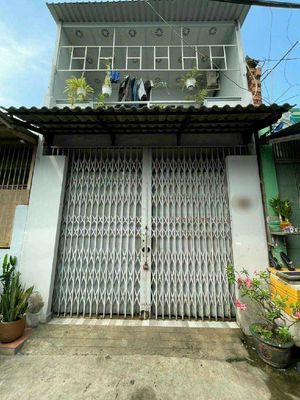 Chủ Gấp Bán Định Cư- Nhà 2 Tầng - 52m2 - Quận Bình Tân