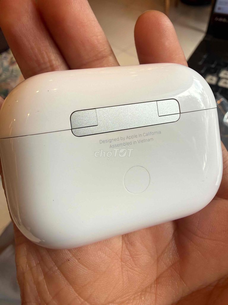 Tai nghe Apple AirPods Pro 2 lighning. Mua bán Tivi, Âm thanh tại Quận 3 Tp Hồ Chí Minh được đăng bởi Kỳ Nam hình 1