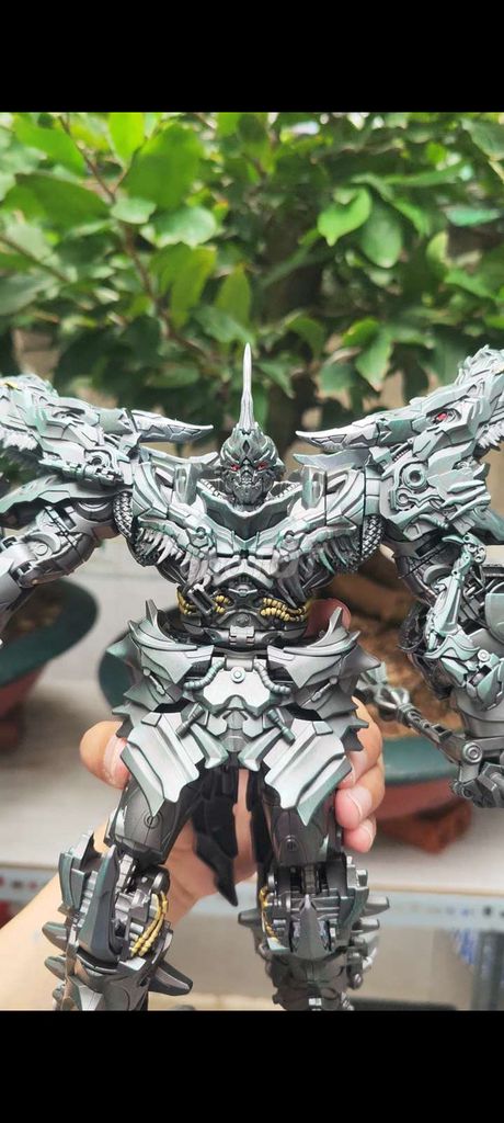 Mô hình Transformers Grimlock 