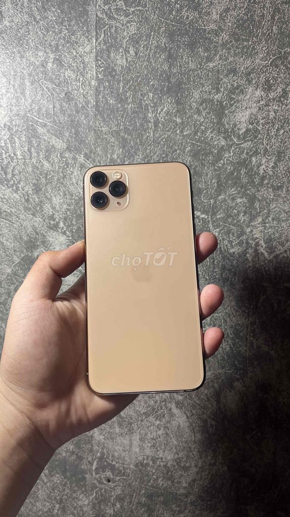 Apple iPhone 11 Pro Max 64GB Vàng. Mua bán Điện thoại tại Thành phố Thuận An Bình Dương được đăng bởi Văn Hùng hình 1