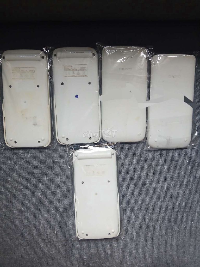 5 máy casio chính hãng, vỏ xấu. Mua bán Đồ dùng văn phòng tại Quận Hoàng Mai Hà Nội được đăng bởi Nguyên Mai hình 1