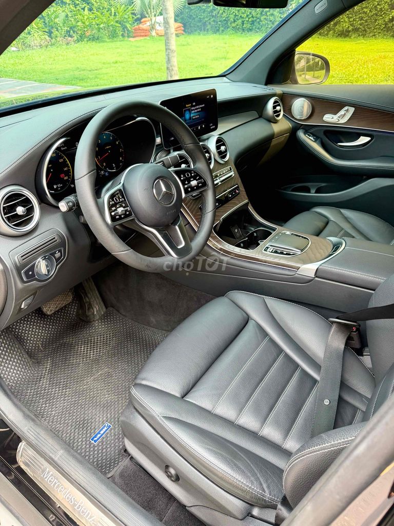 Mercedes Benz GLC model 2022 đen/đen siêu mới. Mua bán Ô tô tại Quận 11 Tp Hồ Chí Minh được đăng bởi Nguyễn Thông hình 7