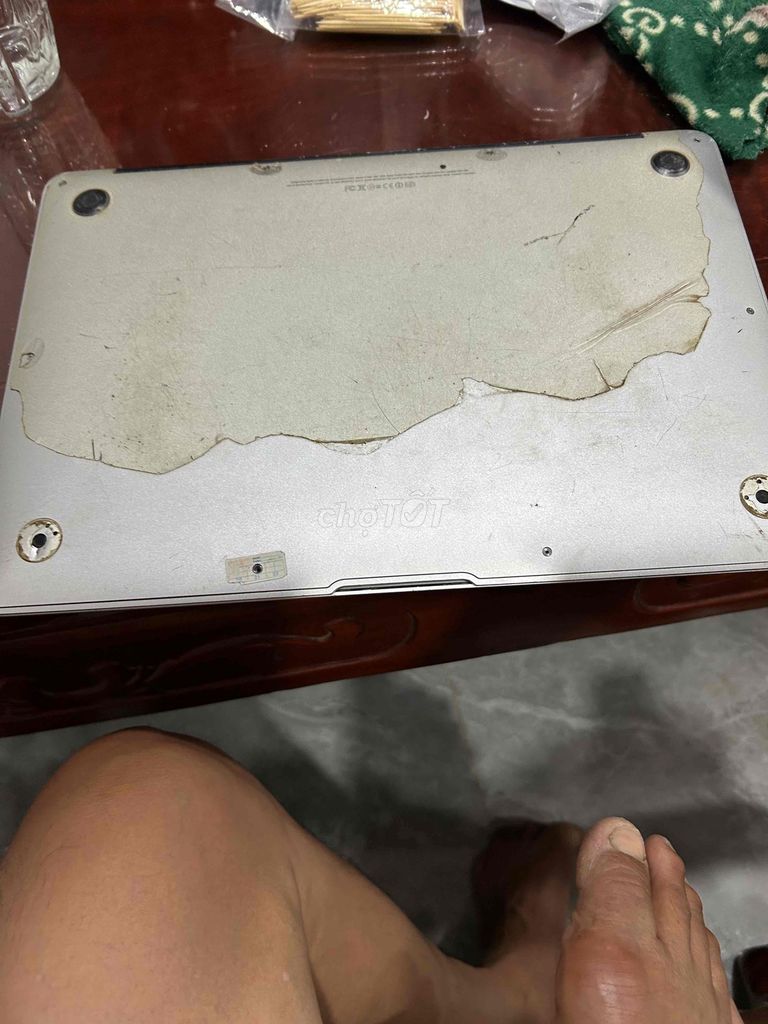 Apple MacBook Air Retina Bạc. Mua bán Laptop tại Quận Gò Vấp Tp Hồ Chí Minh được đăng bởi Nguyên van thai hình 1