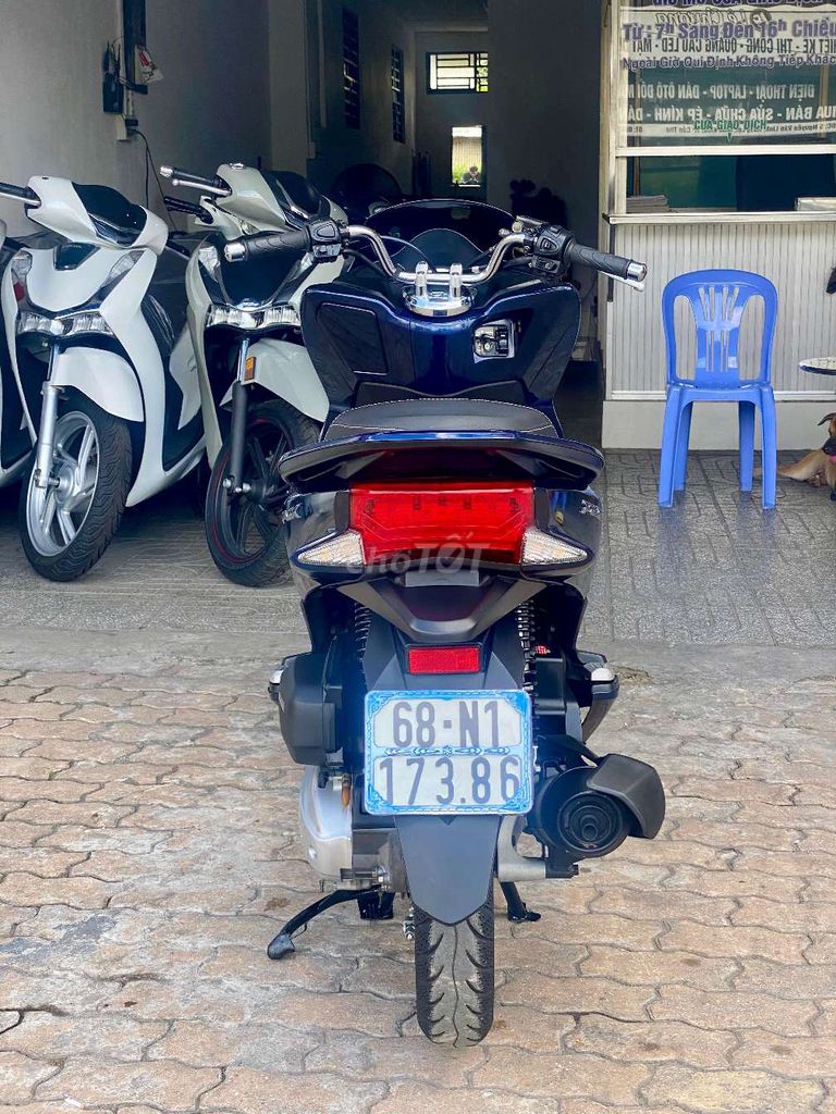 Honda PCX Fi 2016 khóa chìa máy Zin êm. Mua bán Xe máy tại Quận Ninh Kiều Cần Thơ được đăng bởi Xe Máy TÂN LIÊN HƯNG 1 91B hình 5