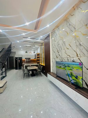 Bán nhà 3 tầng Trần Kim Xuyến- Thương lượng chính chủ. Mua bán nhà ở tại Quận Cẩm Lệ Đà Nẵng được đăng bởi Phan Xuân Trung