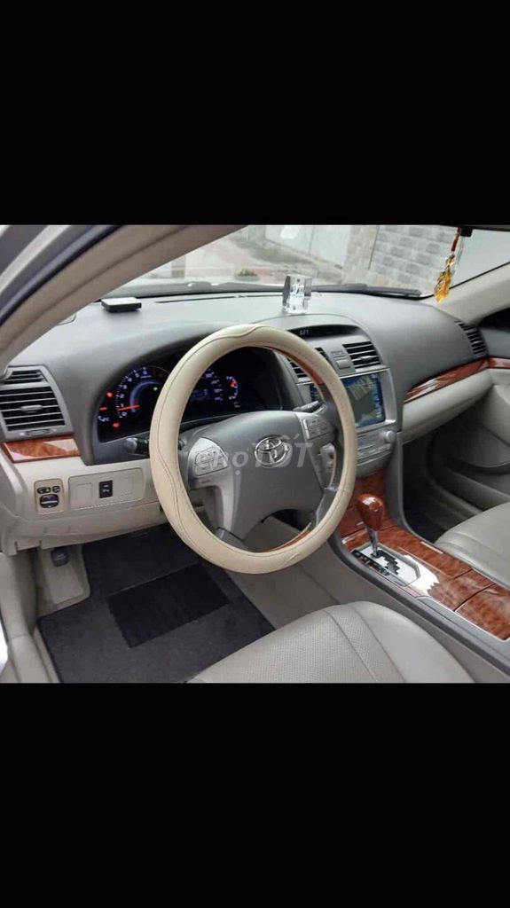 Toyota Camry 2010 2.4G - 90000 km. Mua bán Ô tô tại Quận 12 Tp Hồ Chí Minh được đăng bởi Phạm Hữu Nghĩa  hình 3