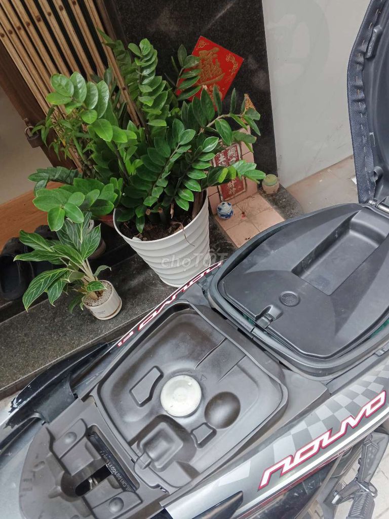 Yamaha Nouvo 5 Fi Đỏ xám. Mua bán Xe máy tại Quận 8 Tp Hồ Chí Minh được đăng bởi Mr Lương  hình 6