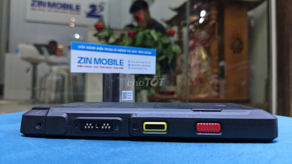 Điện thoại Mỹ Sonim Xp88 bền bỉ, chống vỡ 2 SIM