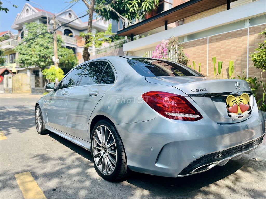 Mercedes-Benz C300 2017 Bạc. Mua bán Ô tô tại Quận 7 Tp Hồ Chí Minh được đăng bởi Mạnh Chiến hình 4