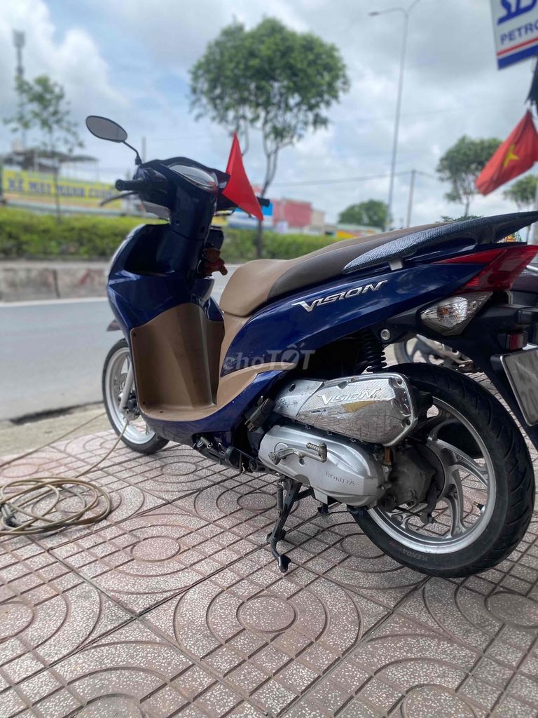 Honda Vision 110 đk 2013 màu xanh đen BST. Mua bán Xe máy tại Quận 12 Tp Hồ Chí Minh được đăng bởi Xe Máy Hoàng Giang An Sương  hình 5