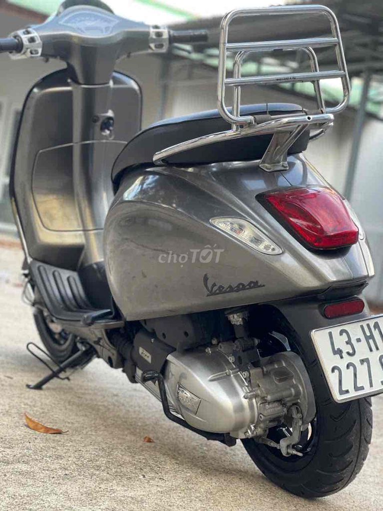 Vespa sprint phanh abs máy iget màu titan 38tr. Mua bán Xe máy tại Quận Thanh Khê Đà Nẵng được đăng bởi Long hình 6