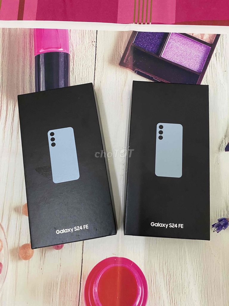 Samsung Galaxy S24 FE Like New SSVN Bh hãng dài. Mua bán Điện thoại tại Thành phố Huế Thừa Thiên Huế được đăng bởi Chuyên Hàng Công Ty hình 1