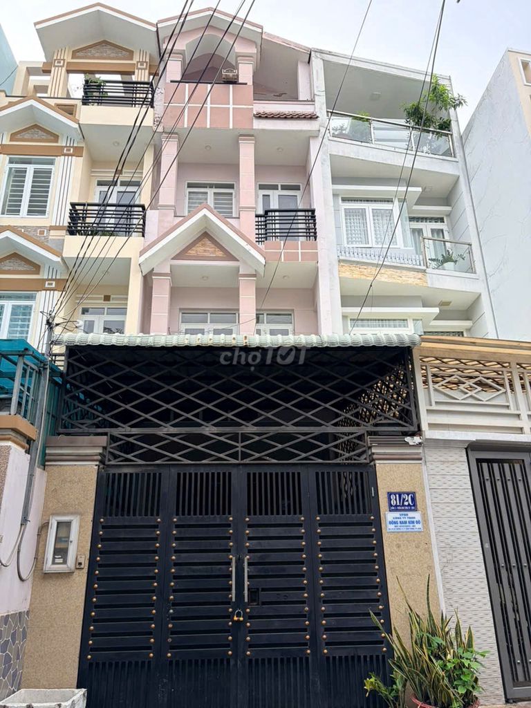 Nhà đep cho thuê, mới từ nước sơn, sạch thơm từ rèm cửa!