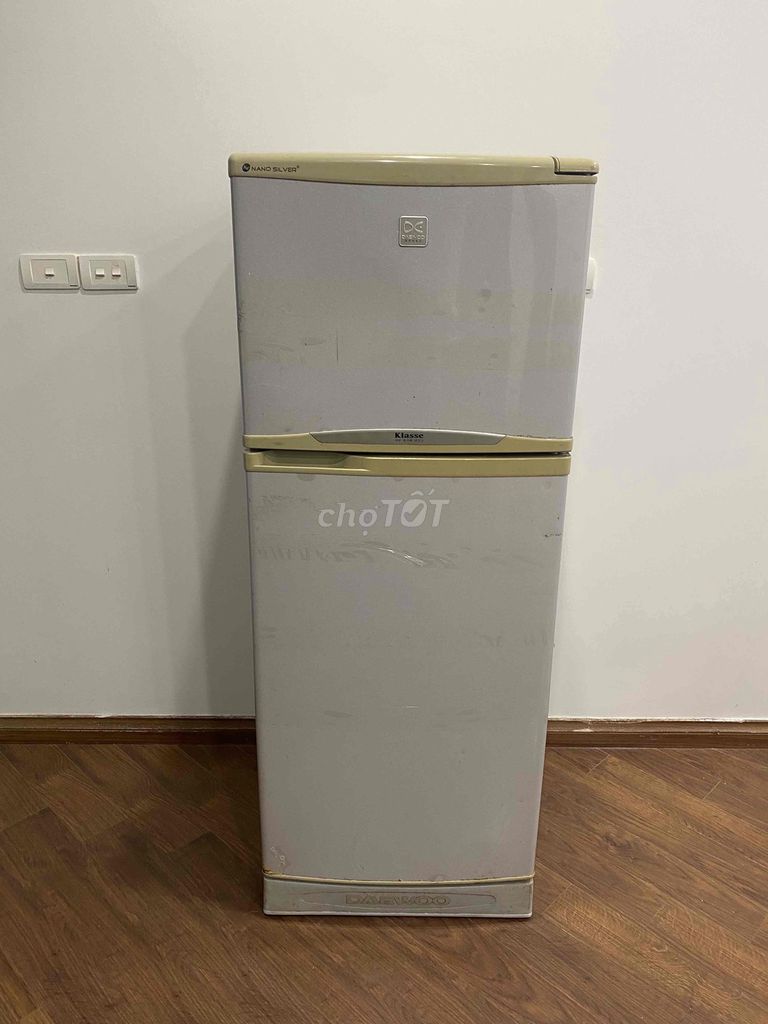 Tủ lạnh Daewoo Klasse Nano Silver 140L. Mua bán Tủ lạnh tại Quận Cầu Giấy Hà Nội được đăng bởi M Đức hình 1