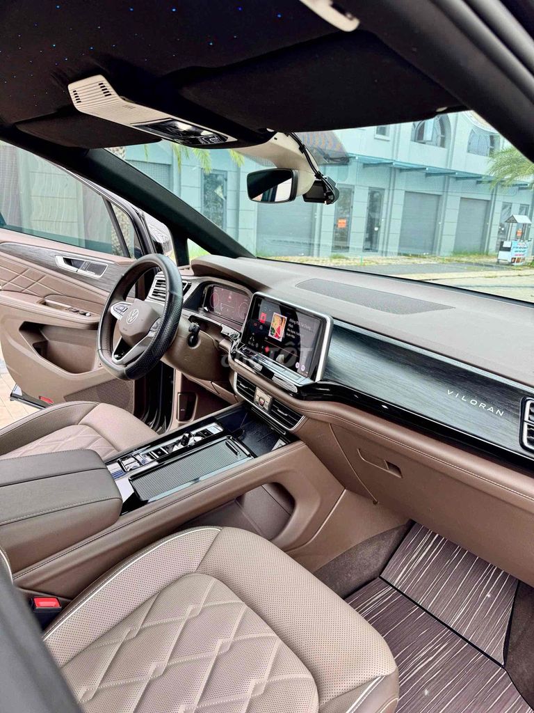 Volkswagen Veloran Luxury 2025 Đen 24.000 km. Mua bán Ô tô tại Quận 1 Tp Hồ Chí Minh được đăng bởi PKD AUTO hình 5