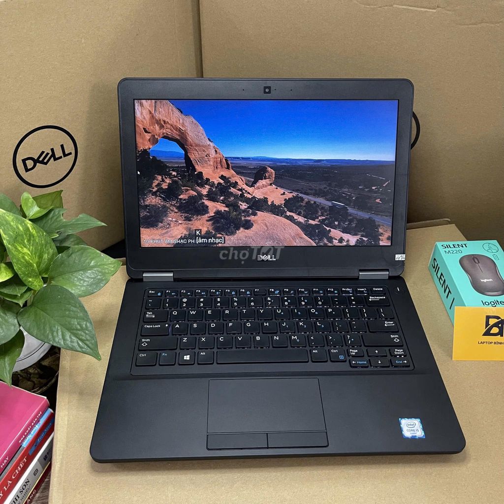 Dell 7250 Core I7 Ram 8G SSD 256G 12.5' Gọn, Đẹp..