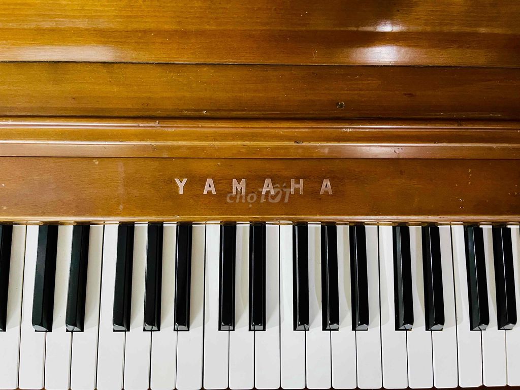 Thanh lý Piano cơ Yamaha cổ