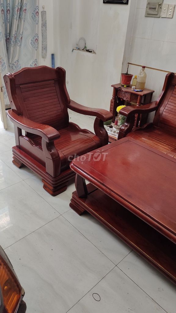 Bộ ghế sofa gỗ dài 1m6