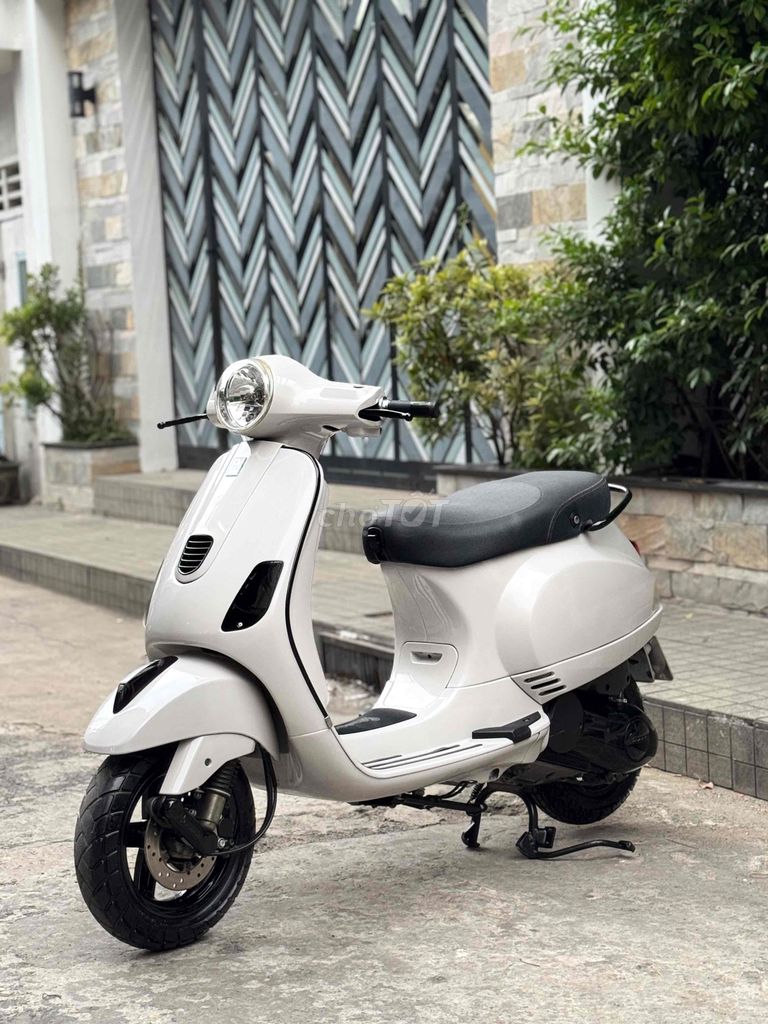 Vespa LX 125Cc 3Vie biển TP. Mua bán Xe máy tại Quận 11 Tp Hồ Chí Minh được đăng bởi hoa hình 4