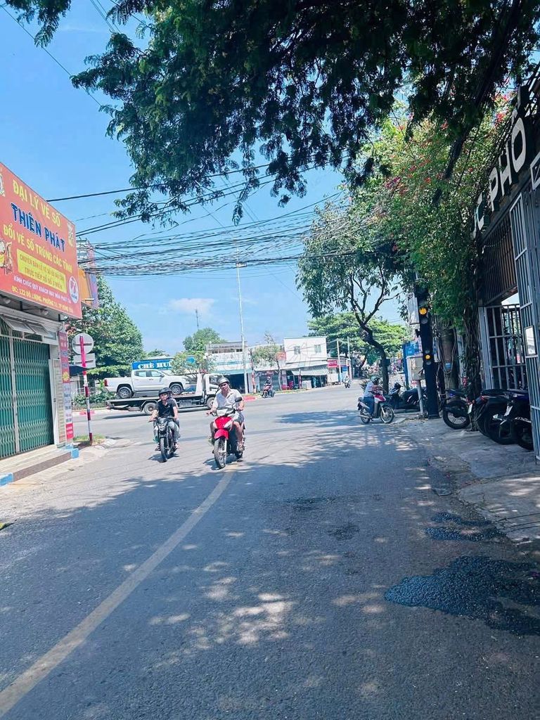 Cho thuê nhà nguyên căn mặt tiền ngã tư đô lương. Cho thuê văn phòng, mặt bằng kinh doanh tại Thành phố Vũng Tàu Bà Rịa - Vũng Tàu được đăng bởi Huỳnh Nhật Nam hình 2