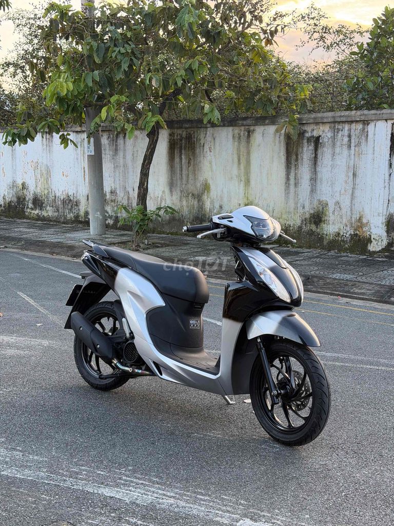 Honda Vision 2022 Đen Bạc. Mua bán Xe máy tại Quận Thanh Khê Đà Nẵng được đăng bởi Ku Tý hình 2