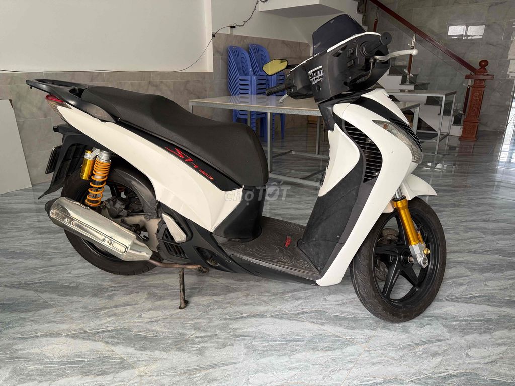 SH125 2016 lên áo ý. Mua bán Xe máy tại Huyện Mỏ Cày Nam Bến Tre được đăng bởi Phạm minh sang hình 4